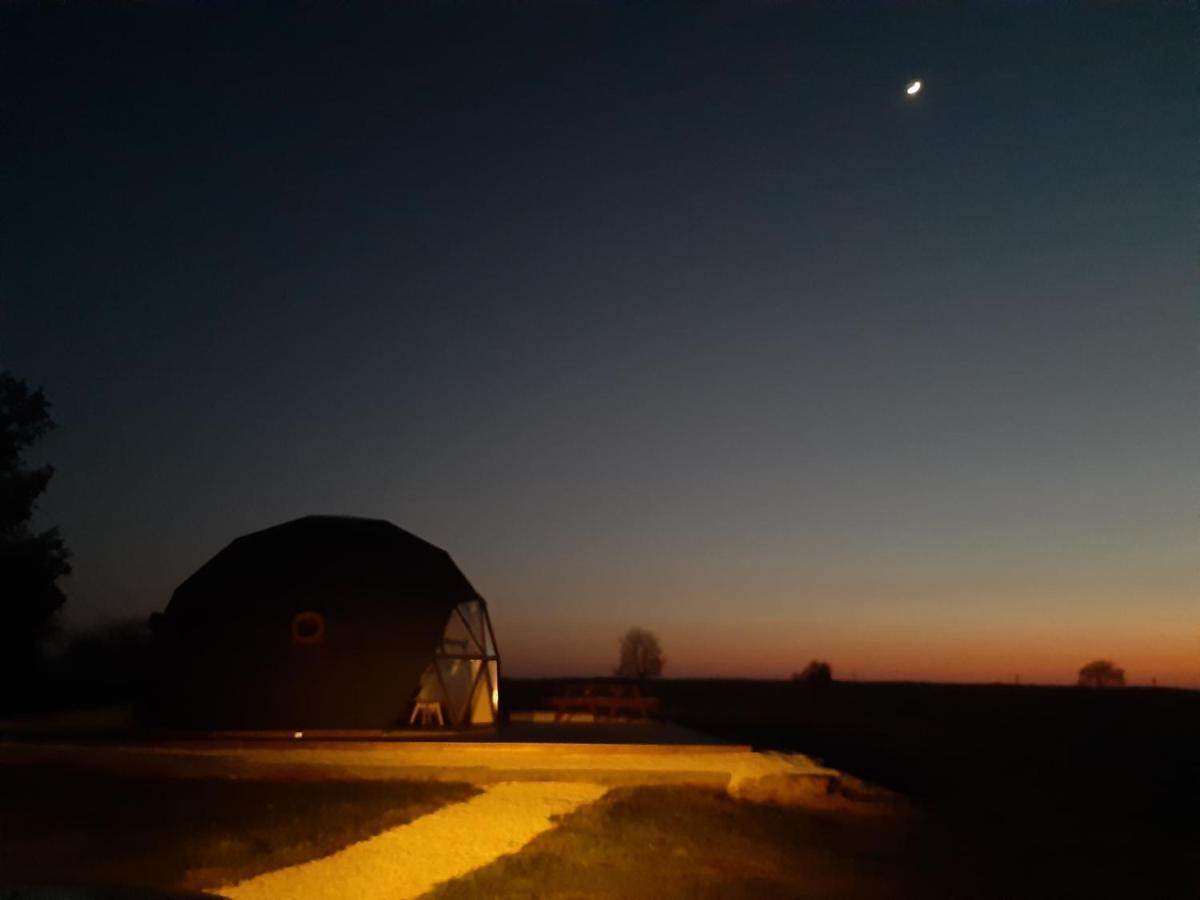 Dome La Vue Etoilee Hotel Poinson-les-Fayl Bagian luar foto